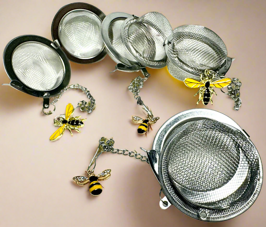 Bee Tea Cage   For loose leaf tea