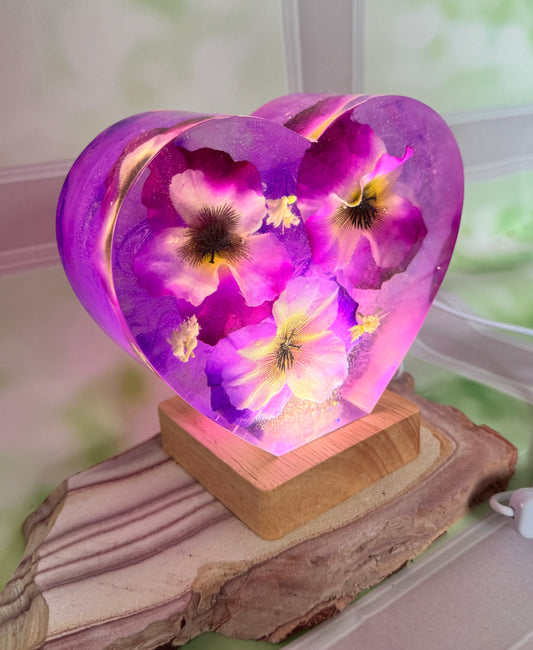 Hearts & Flowers Accent Lamp